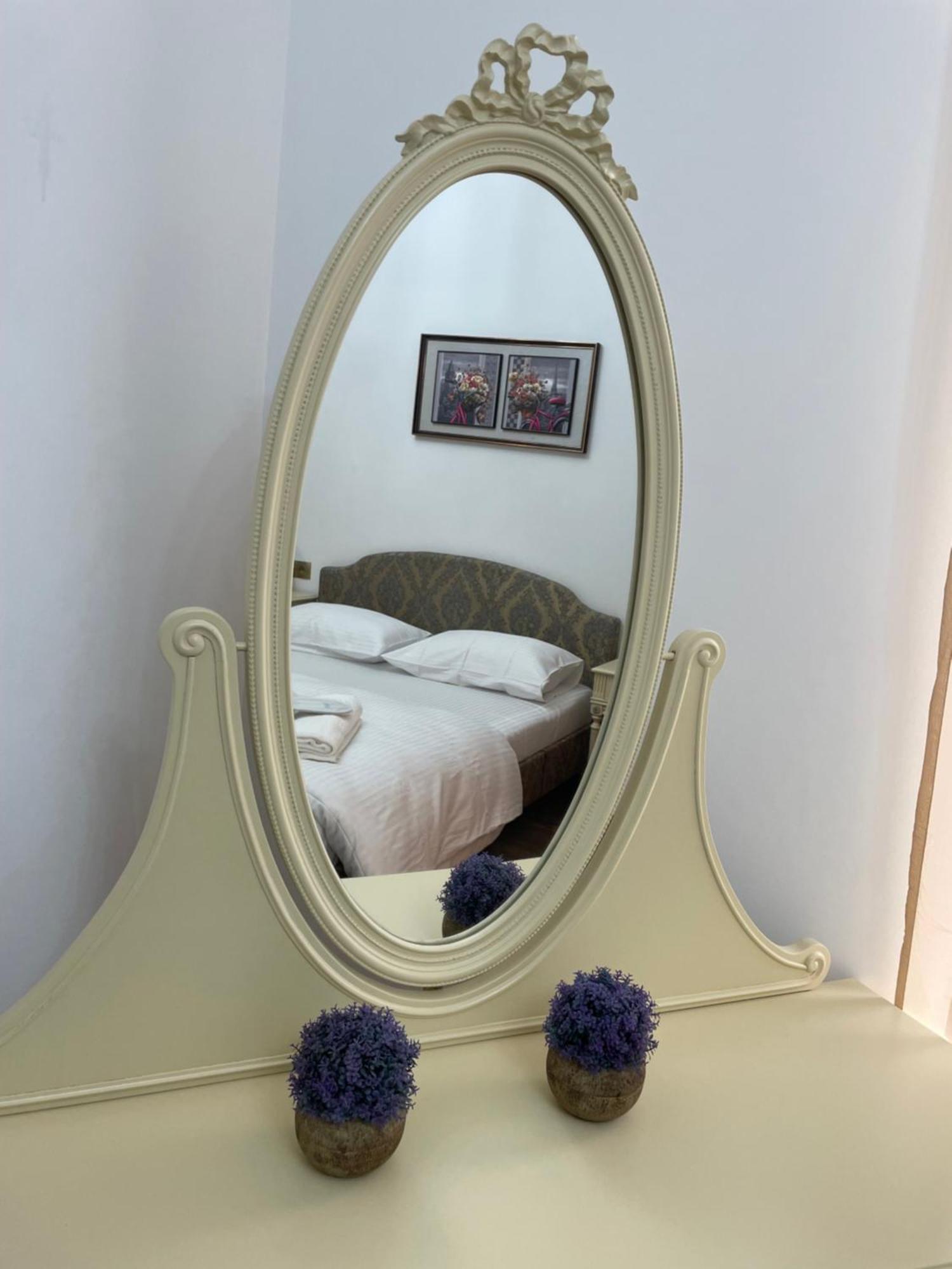 Picasso Apartment Kutaisi Eksteriør bilde