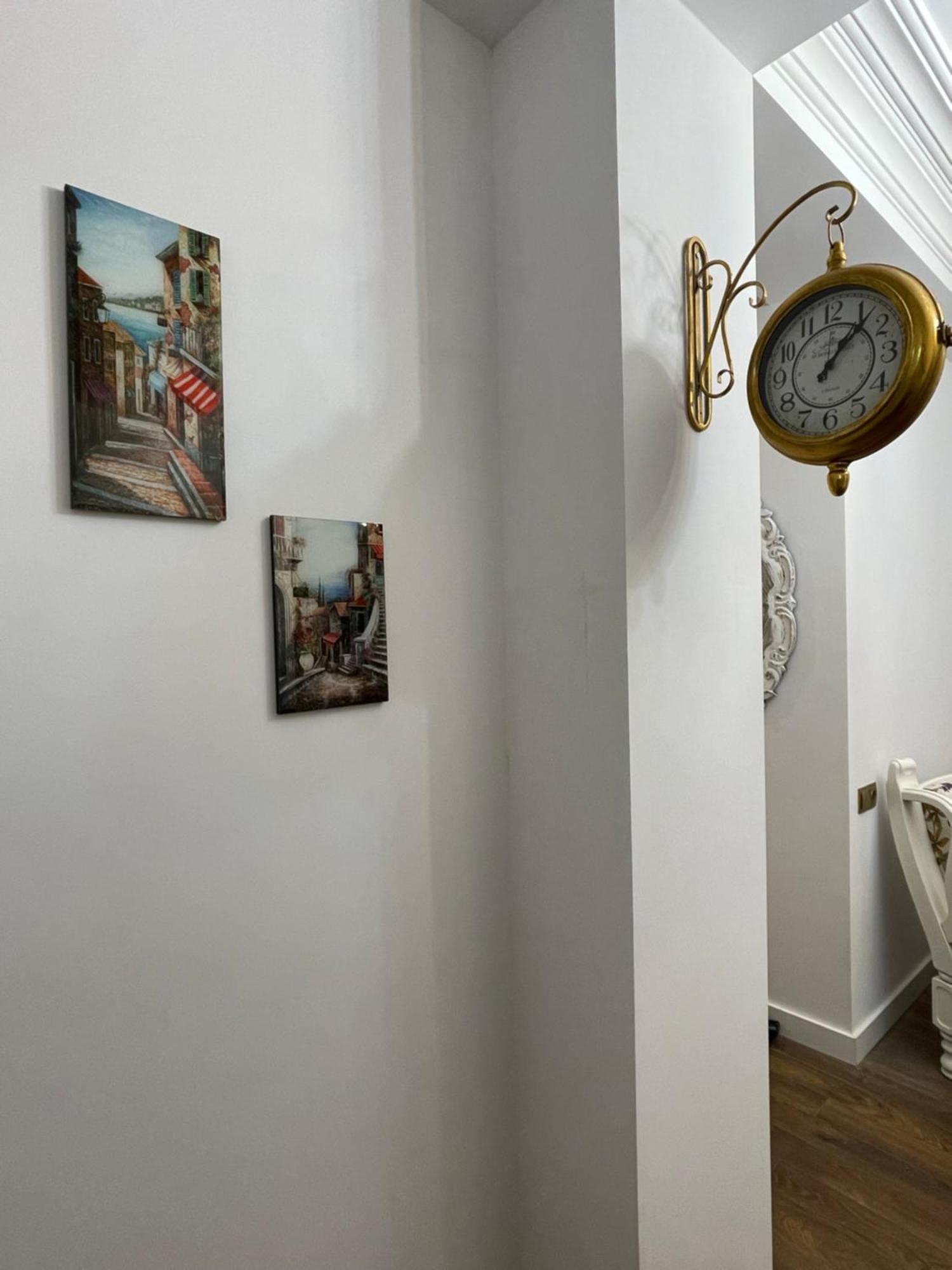 Picasso Apartment Kutaisi Eksteriør bilde