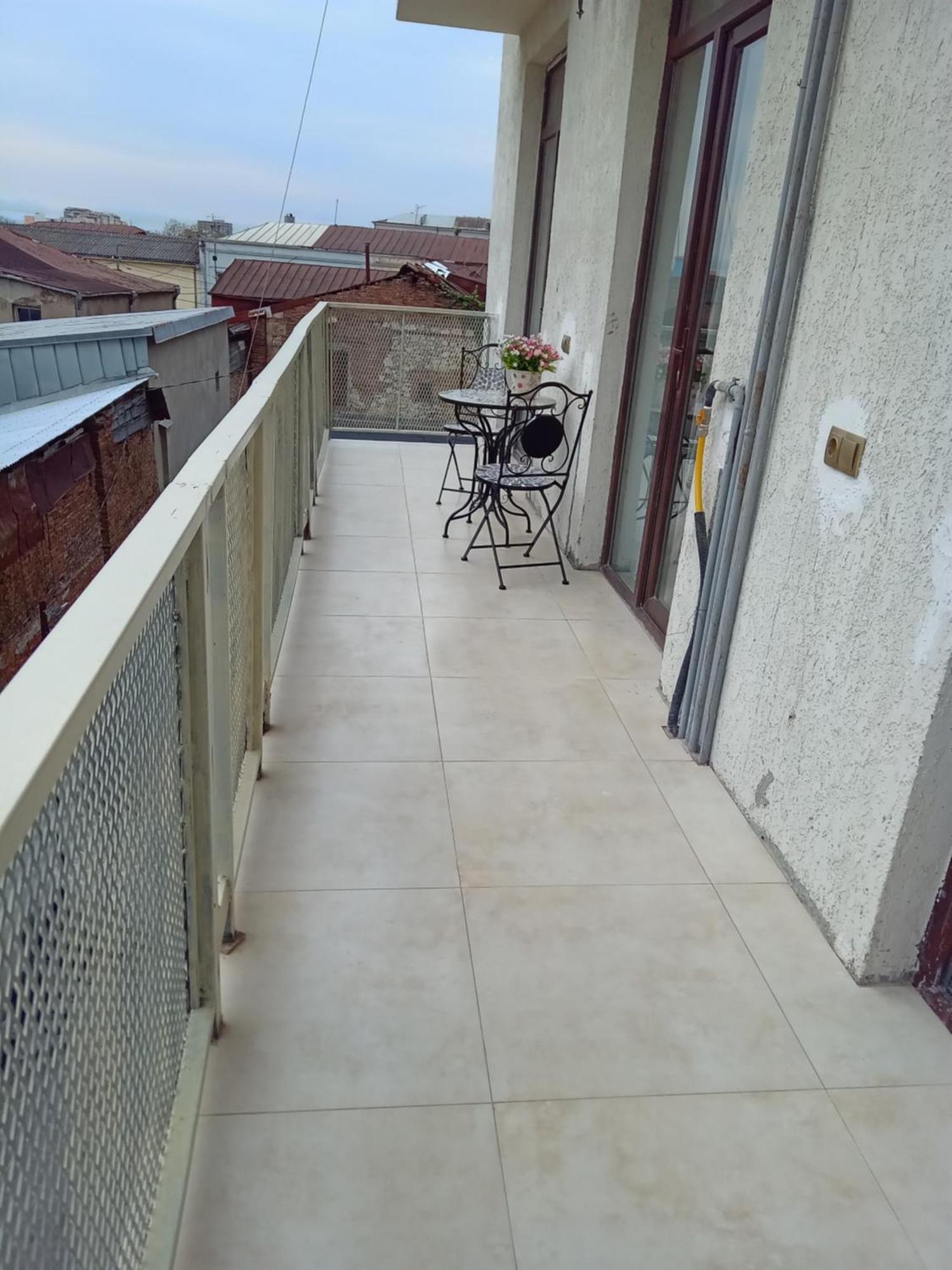 Picasso Apartment Kutaisi Eksteriør bilde